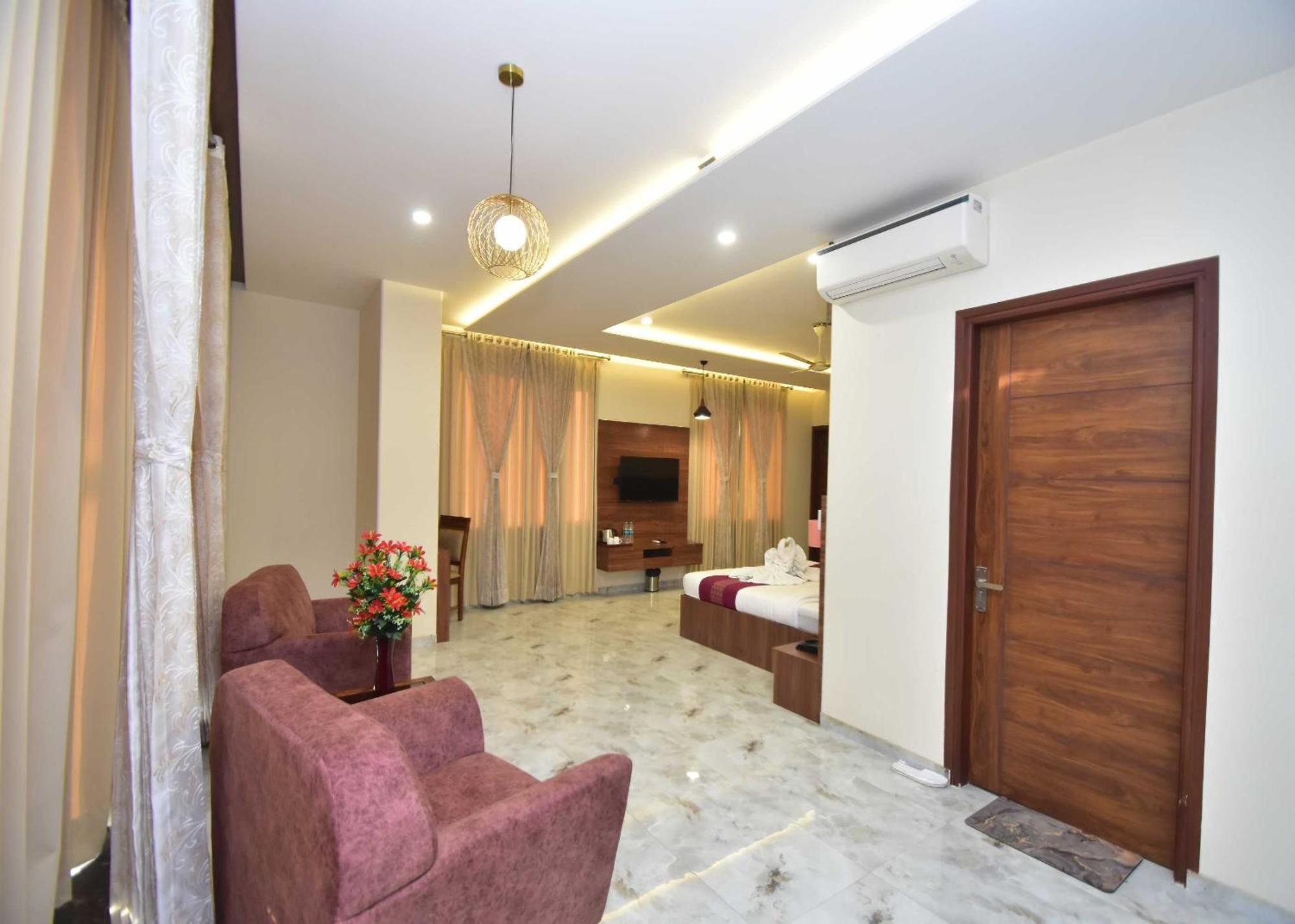 Hotel Shyamleela Khātu Extérieur photo