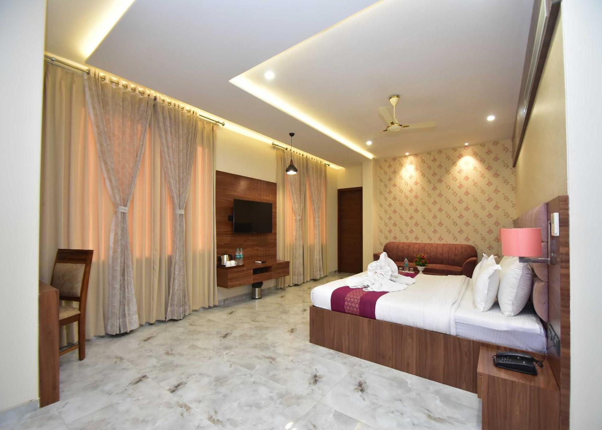 Hotel Shyamleela Khātu Extérieur photo