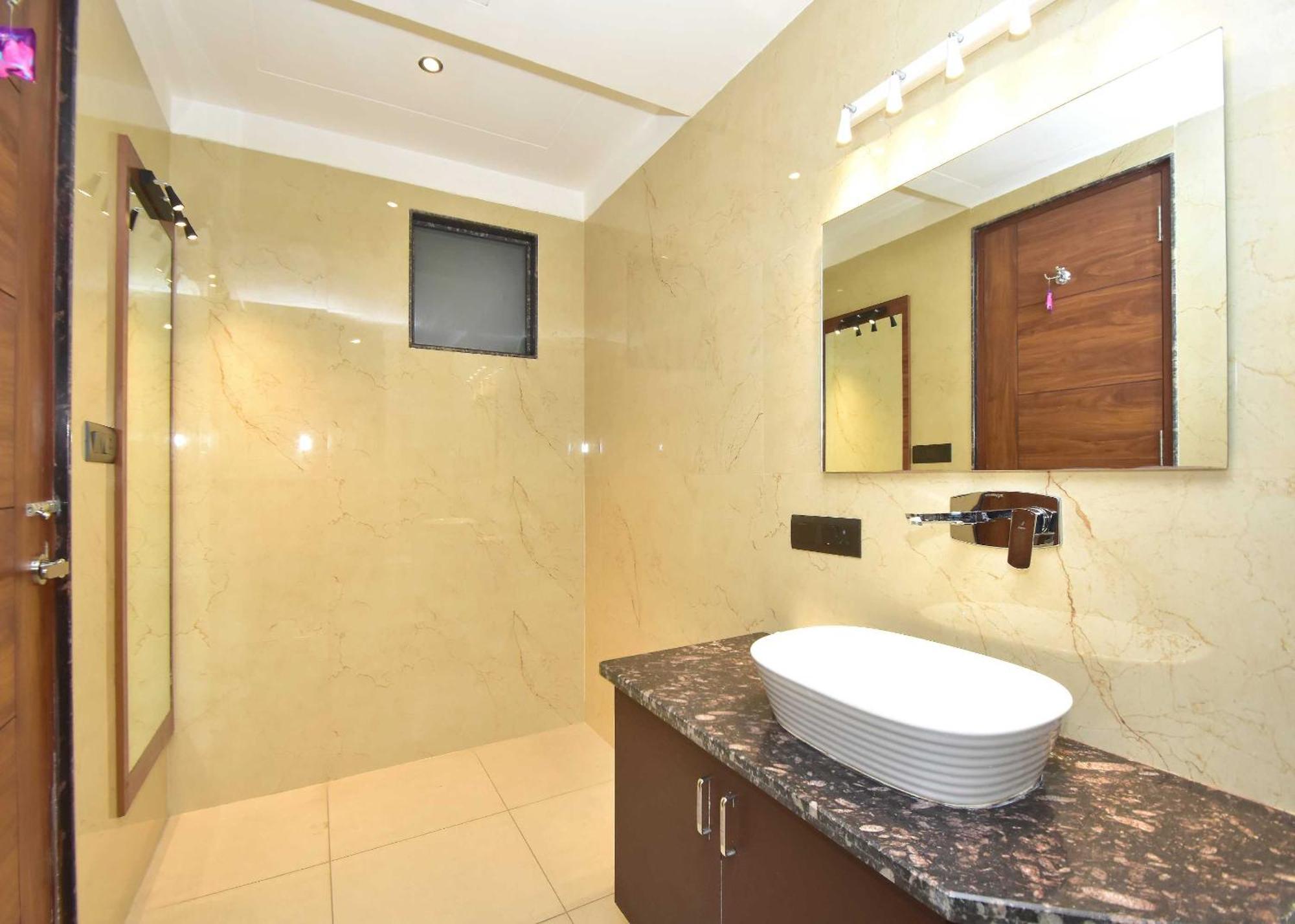 Hotel Shyamleela Khātu Extérieur photo