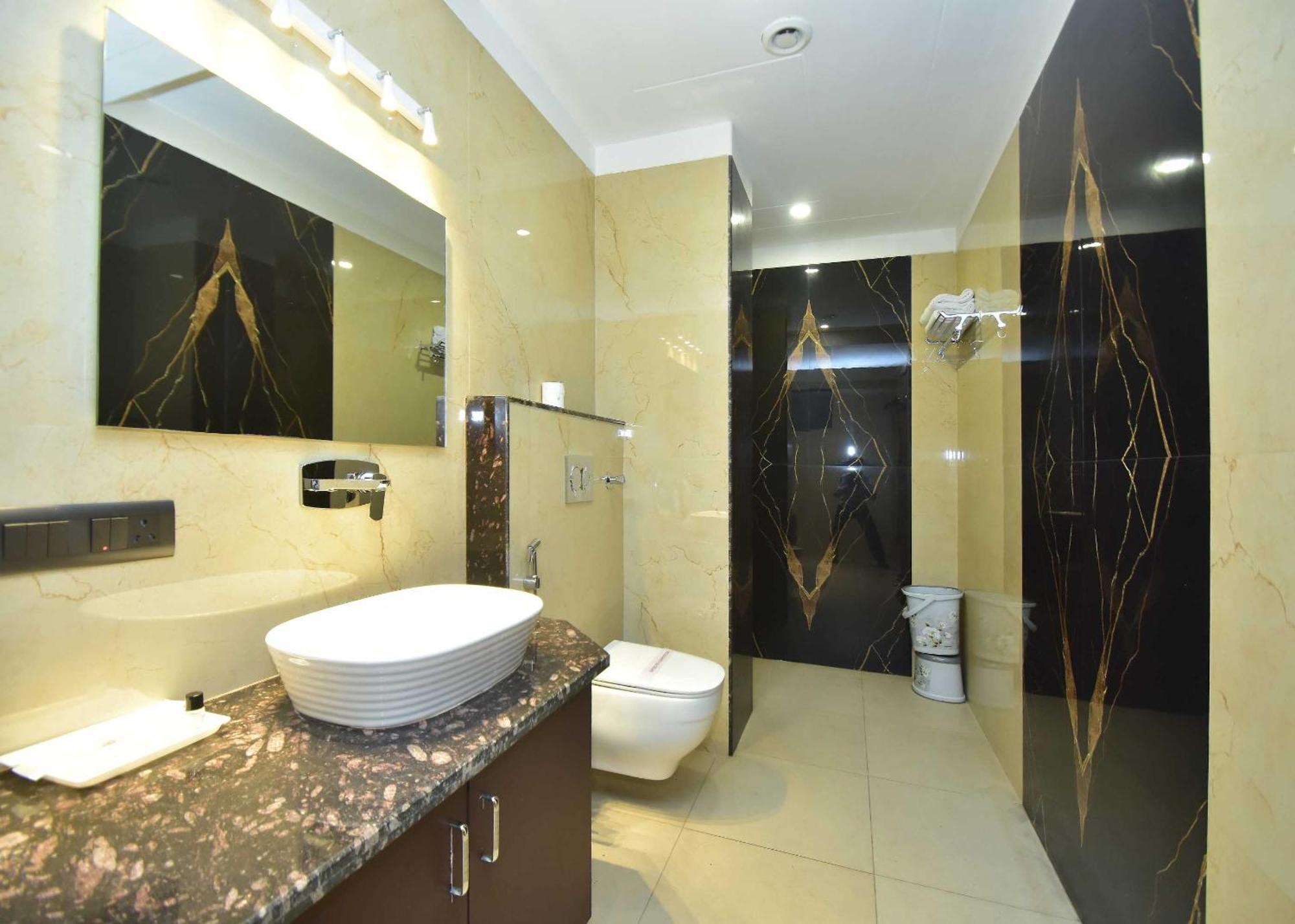 Hotel Shyamleela Khātu Extérieur photo